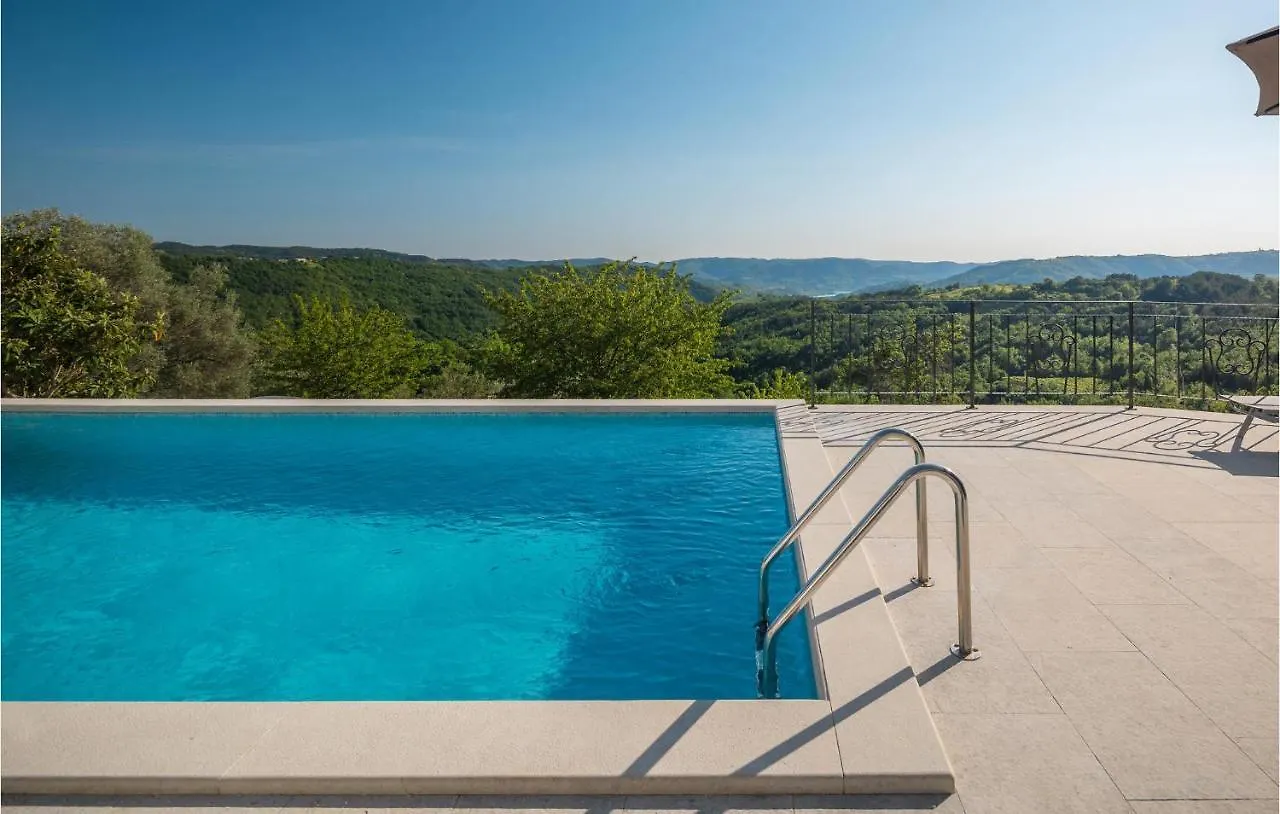 Nice Home In Buzet With Sauna