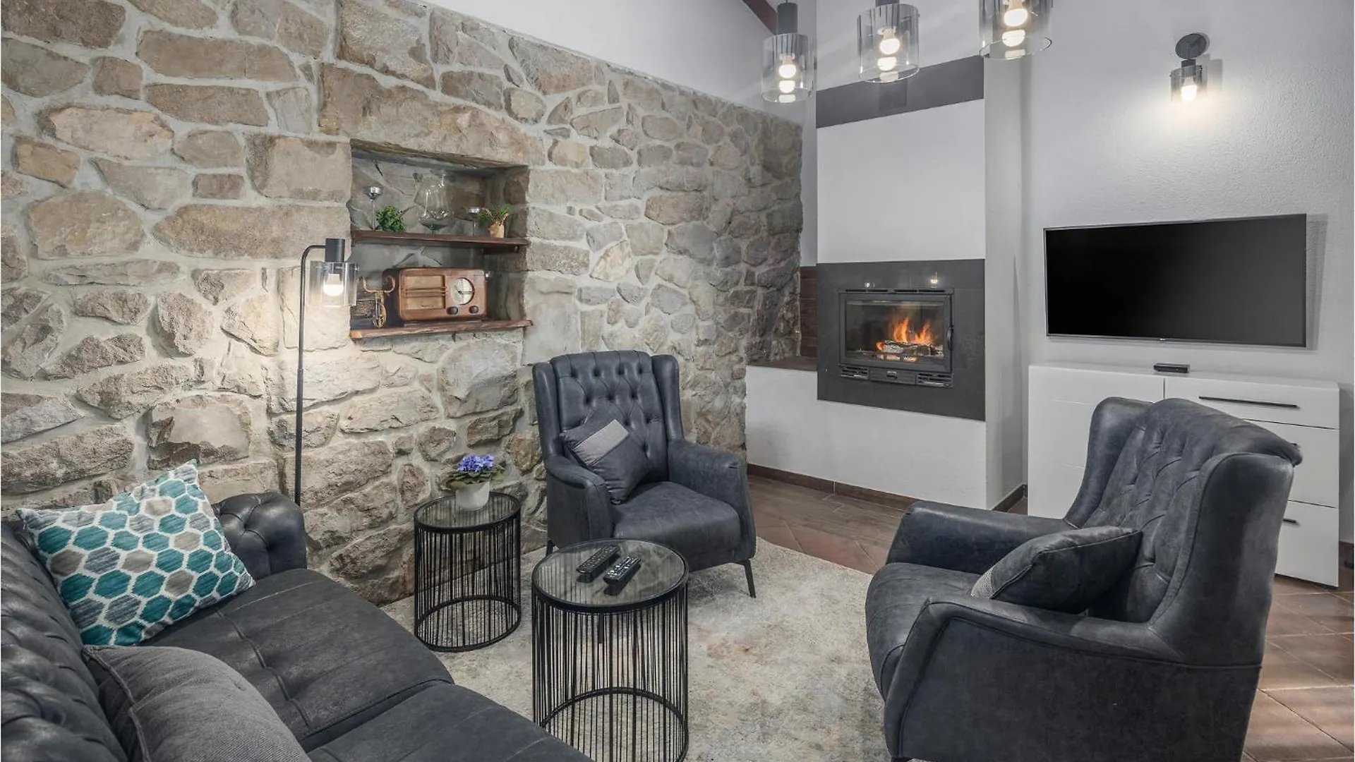 Nice Home In Buzet With Sauna Tatil Evi