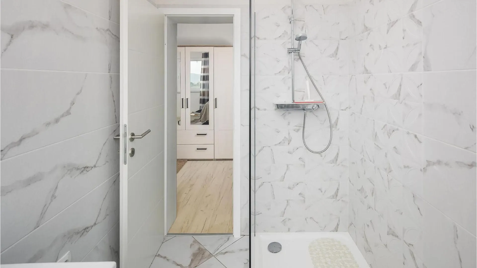 Nice Home In Buzet With Sauna Hırvatistan